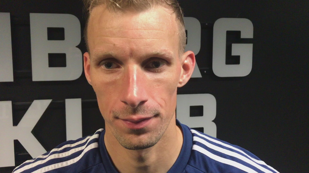 Hansen foran Linfield